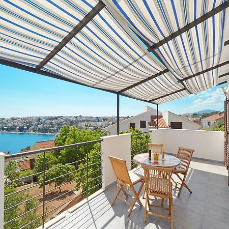 Sea View Apartment Trogir Exterior photo